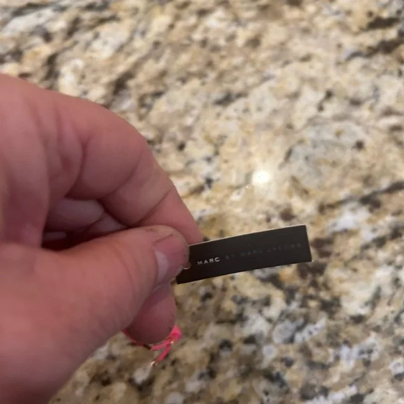 MARC JACOBS PINK BOLT FRIENDSHIP BRACELET M5131089 - PINK - Picture 4 of 4